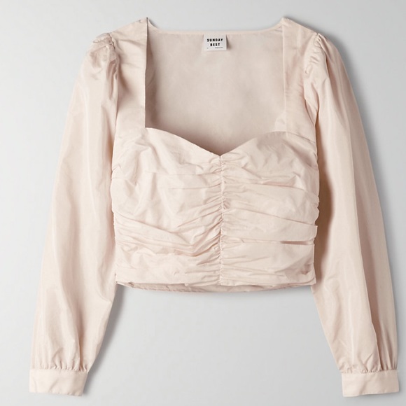 Aritzia Tops - Aritzia Sunday Petal Cropped Sweetheart Blouse